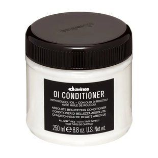 Кондиционер для смягчения волос Davines OI Conditioner With Roucou Oil 250 мл - основное фото