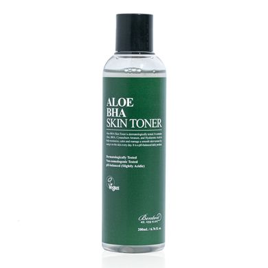 Зволожувальний тонер з алое та саліциловою кислотою BENTON Aloe BHA Skin Toner 200 мл - основне фото