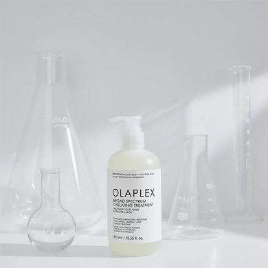 Засіб для глибокого очищення волосся Olaplex Broad Spectrum Chelating Treatment 370 мл - основне фото