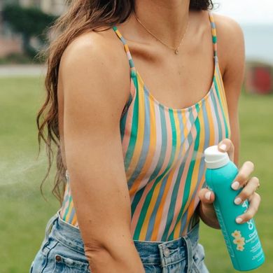 Сонцезахисний спрей для тіла «Піна-Колада» COOLA Classic Body Sunscreen Spray Pina Colada SPF 30 177 мл - основне фото