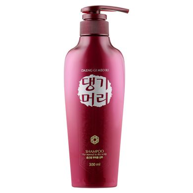 Зволожувальний шампунь з екстрактом хризантеми для сухого та нормального волосся DAENG GI MEO RI Shampoo For Normal To Dry Scalp 300 мл - основне фото