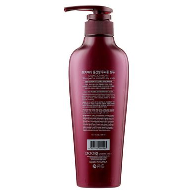 Зволожувальний шампунь з екстрактом хризантеми для сухого та нормального волосся DAENG GI MEO RI Shampoo For Normal To Dry Scalp 300 мл - основне фото