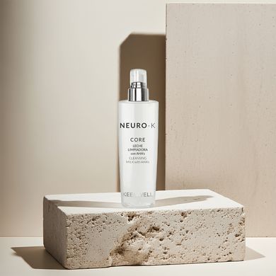 Очищающее молочко-эмульсия с AHA-кислотами KEENWELL Neuro-K Core Cleansing Milk With AHAs 200 мл - основное фото