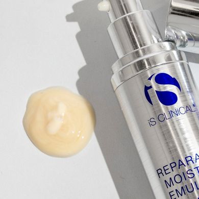 Зволожувальна емульсія IS CLINICAL Reparative Moisture Emulsion 50 г - основне фото