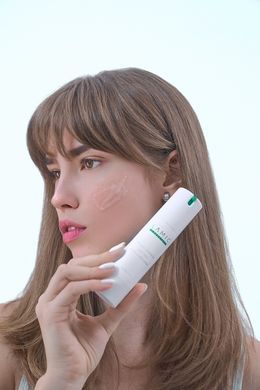 Зволожувальний флюїд для обличчя, шиї та декольте Lamic Cosmetici Fluido Idratante Per Viso Collo E Decollete 50&nbsp;мл - основне фото