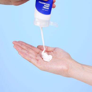 Глубоко увлажняющий крем для кожи Isntree Hyaluronic Acid Moist Cream 100 мл - основное фото