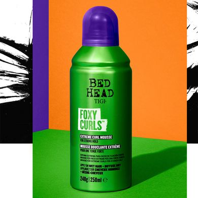 Мусс сильной фиксации для кудрявых волос TIGI Bed Head Row Foxy Curls Mousse 250 мл - основное фото