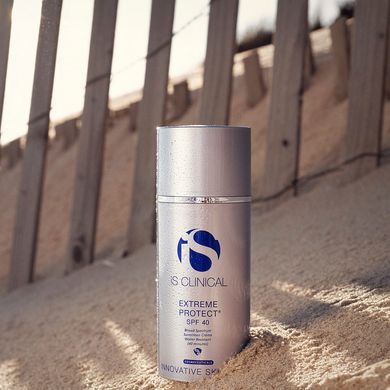 Солнцезащитный крем для лица IS CLINICAL Extreme Protect SPF 40 100 г - основное фото