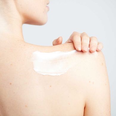 Живильний крем для душу Протеїни-мінерали» ELEMIS Bodycare Soothing Skin Nourishing Shower Cream 300 мл - основне фото