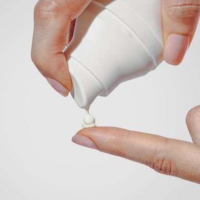 Солнцезащитный крем Transparent Lab Lightweight Sunscreen SPF 50+ 100 мл - основное фото