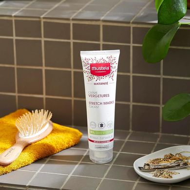 Крем от растяжек Mustela Stretch Maternite Marks Cream 150 мл - основное фото