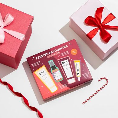 Подарунковий набір для догляду за шкірою обличчя Q+A Festive Favourites Gift Set - основне фото