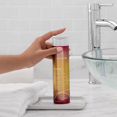 Відновлювальний шампунь для фарбованого волосся Joico K-Pak Color Therapy Color-Protecting Shampoo 300 мл - основне фото