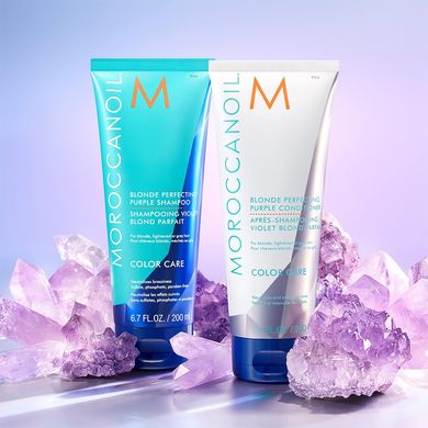 Оттеночный кондиционер для светлых волос Moroccanoil Blonde Perfecting Purple Conditioner 200 мл - основное фото