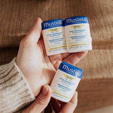 Питательный стик для детей Mustela Nourishing Stick with Cold Cream 9,2 г - основное фото