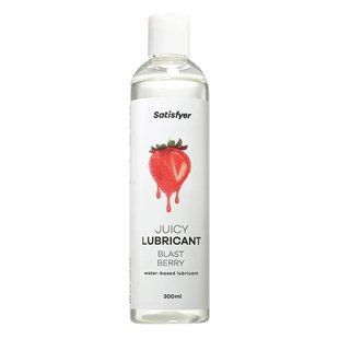 Лубрикант на водной основе с ароматом клубники Satisfyer Juicy Lubricant Blast Berry 300 мл - основное фото