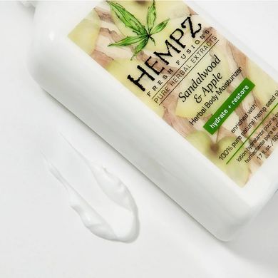 Молочко для тела «Сандал-Яблоко» HEMPZ Fresh Fusions Sandalwood & Apple Herbal Body Moisturizer 500 мл - основное фото