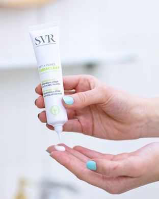 Матирующий поросужающий крем SVR Sebiaclear Mattifyng Moisturiser Sebum Regulating 40 мл - основное фото