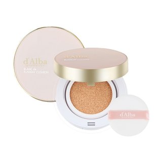 Увлажняющий кушон с экстрактом белого трюфеля d'Alba Blanc de Runway Cushion SPF 37 PA+++ 14 г - основное фото